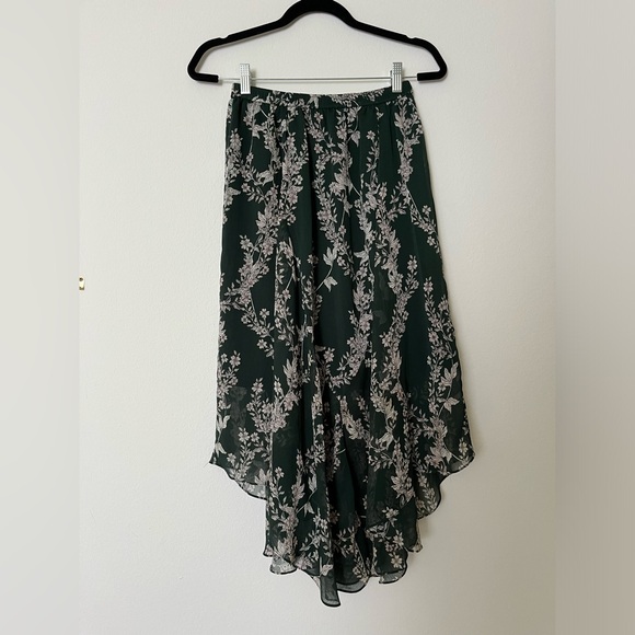 Forest Green Floral Skirt - Picture 1 of 8